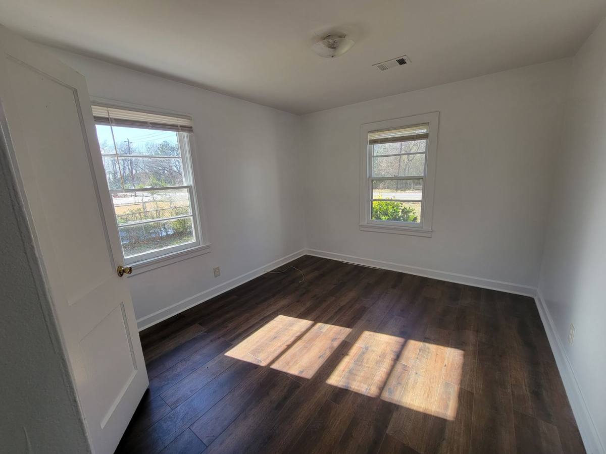 Townhouse for rent at 604 1 2 Morris Rd, Columbus, GA 31906