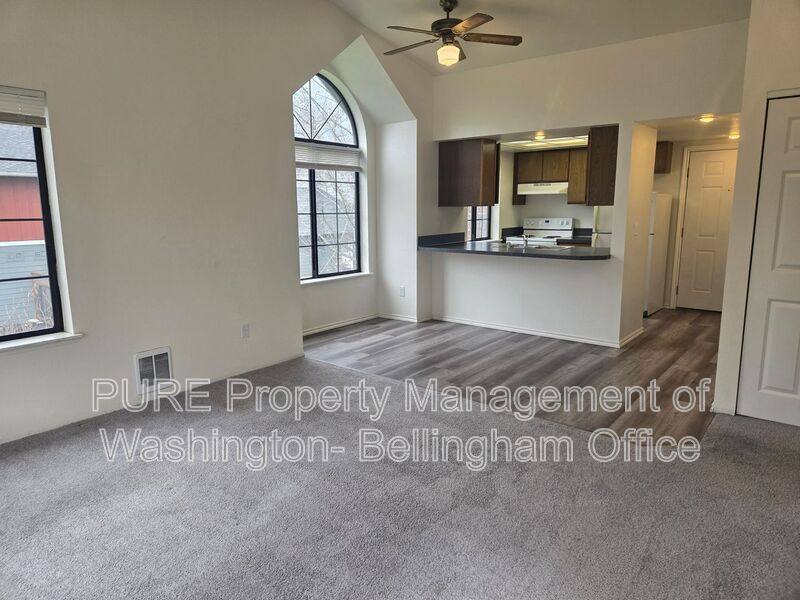 Apartment for rent at 1720 Texas St #4, Bellingham, WA 98229