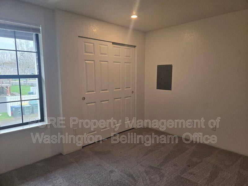 Apartment for rent at 1720 Texas St #4, Bellingham, WA 98229