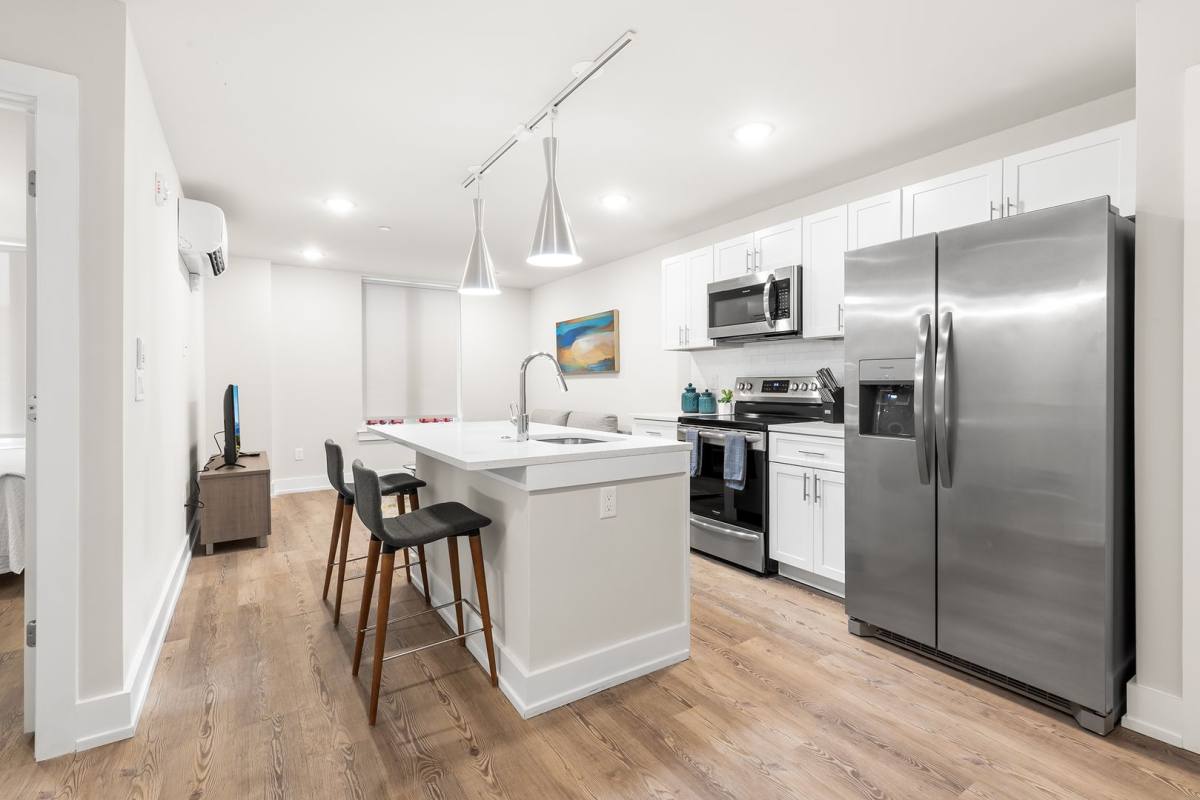 Apartment for rent at 214 Vine St, Philadelphia, PA 19106