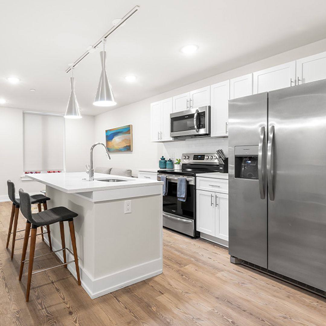 Apartment for rent at 214 Vine St, Philadelphia, PA 19106
