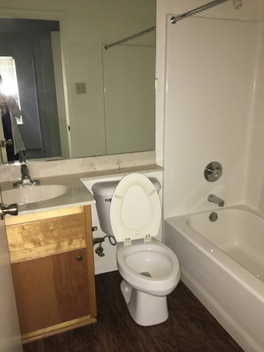 Apartment for rent at 1101 N Burns Ave #5, Cameron, TX 76520