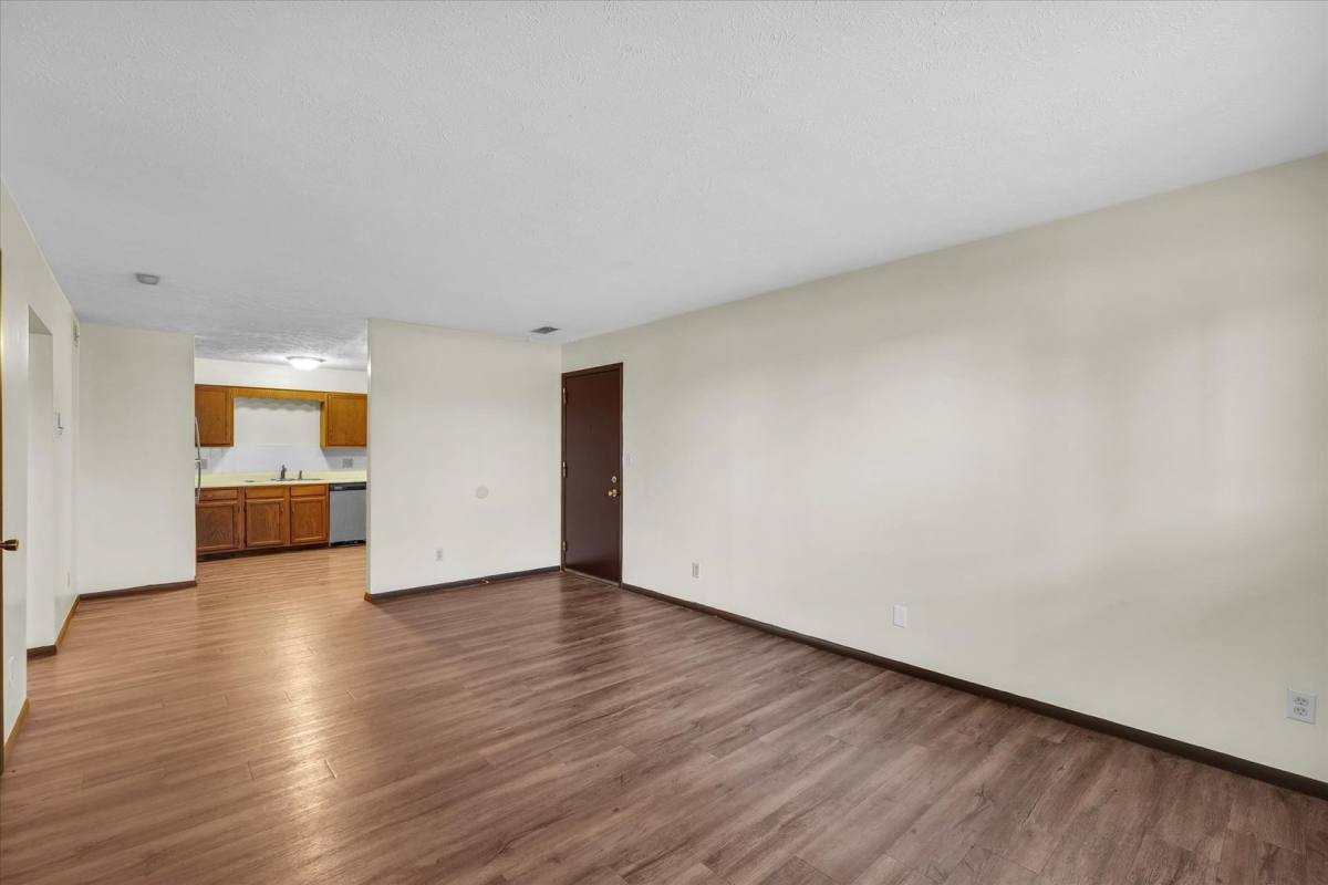 Apartment for rent at 6 Willedrob Rd, Bloomington, IL 61701