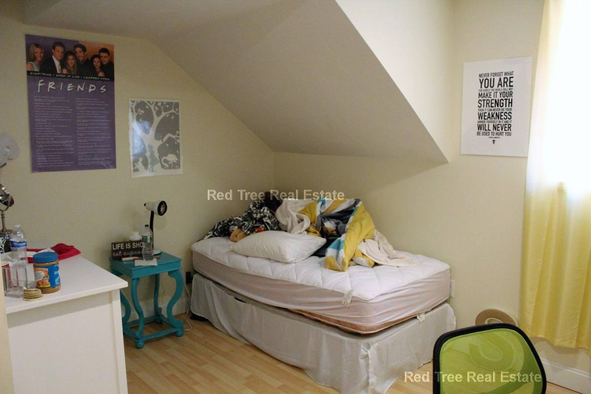Apartment for rent at 10 Strathmore Rd #B, Brookline, MA 02445