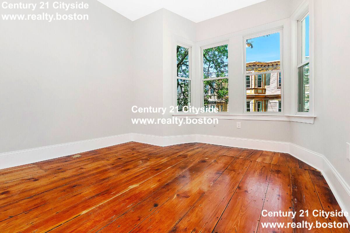 Apartment for rent at 85 Webster #3, East Boston, MA 02128