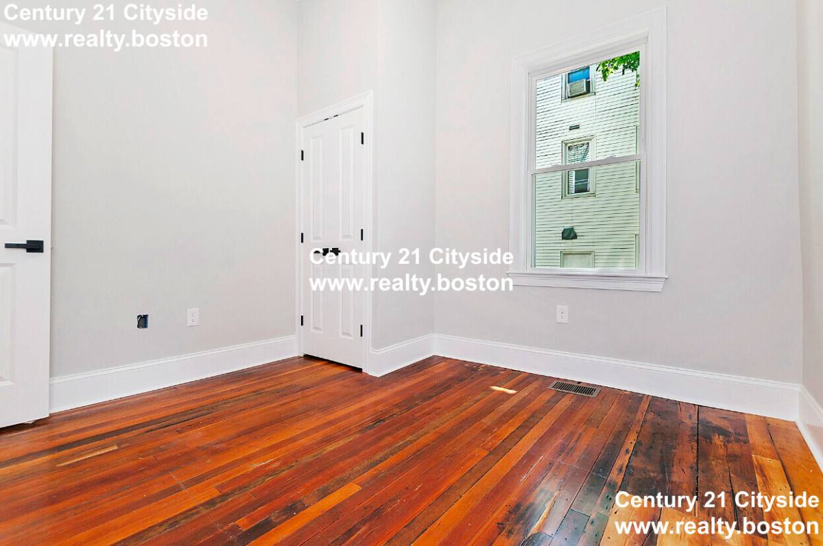 Apartment for rent at 85 Webster #3, East Boston, MA 02128