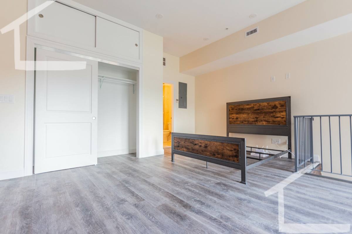 Apartment for rent at 1028 Commonwealth Ave #101, Brookline, MA 02445