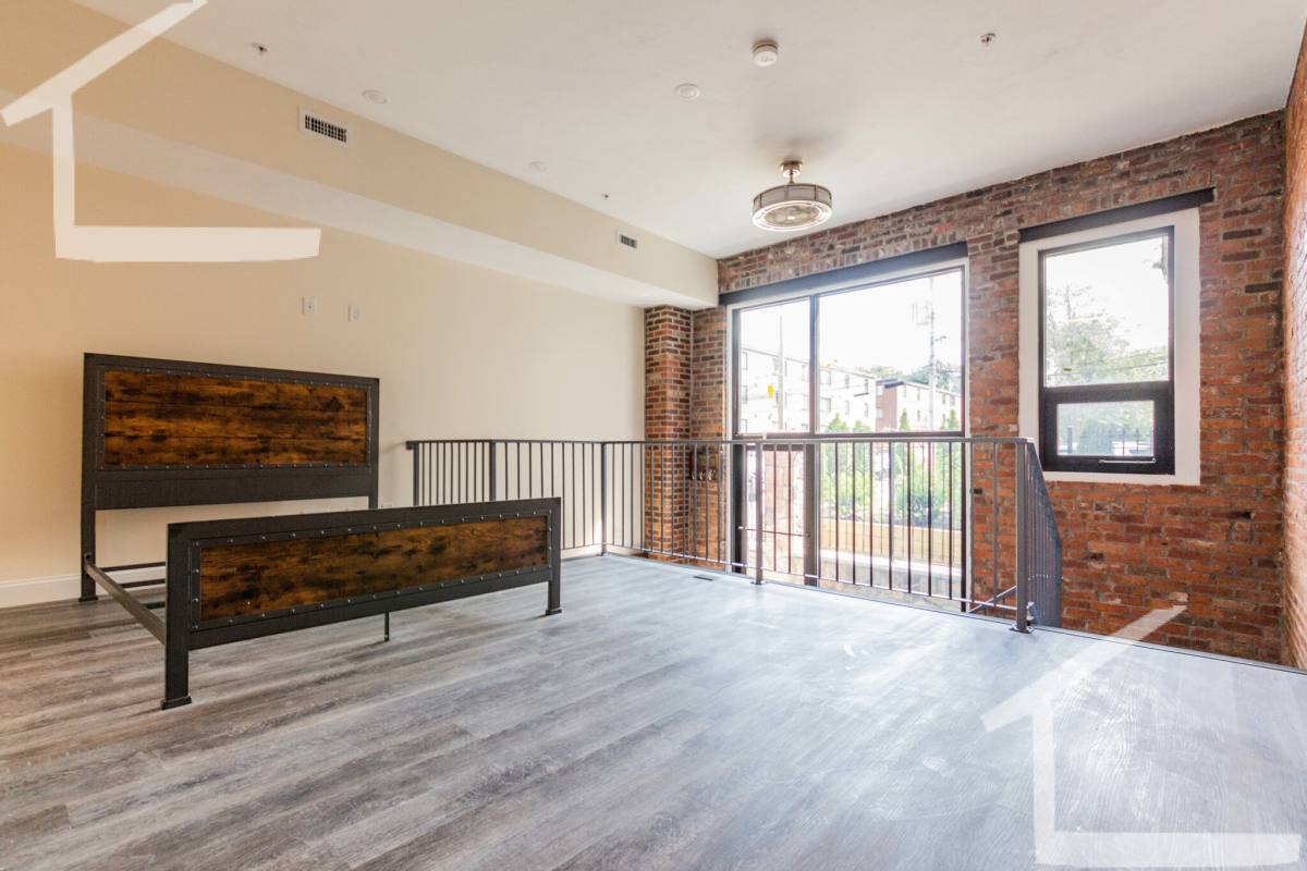 Apartment for rent at 1028 Commonwealth Ave #101, Brookline, MA 02445