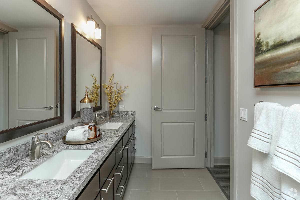 Apartment for rent at 9789 Katy Freeway Mc1 #MC1, Houston, TX 77024