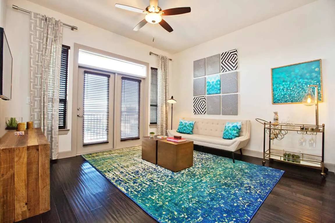 Apartment for rent at 2310 Main St #MTR1, Houston, TX 77002