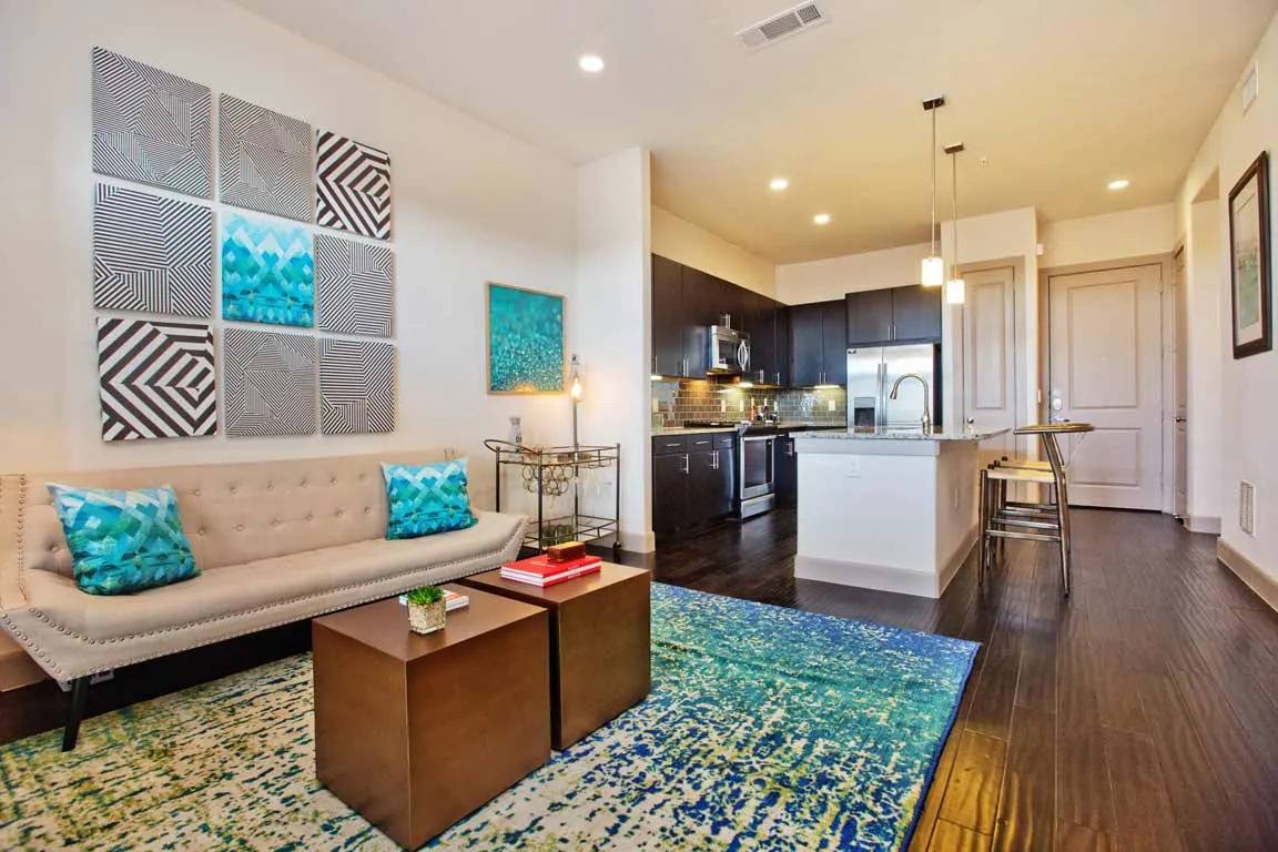 Apartment for rent at 2310 Main St #MTR1, Houston, TX 77002
