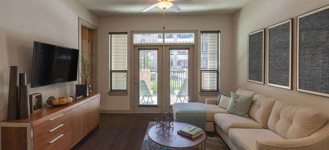 Apartment for rent at 655 Yale St #MGH1, Houston, TX 77007
