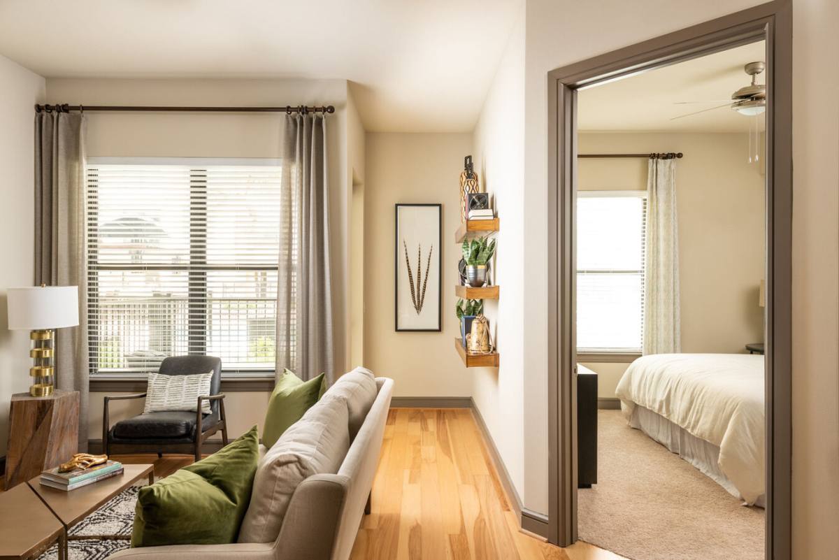 Apartment for rent at 4200 Scotland St #MH1, Houston, TX 77007