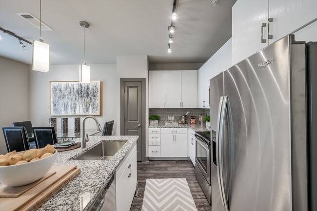Apartment for rent at 201 S Heights Blvd #MHW1, Houston, TX 77007