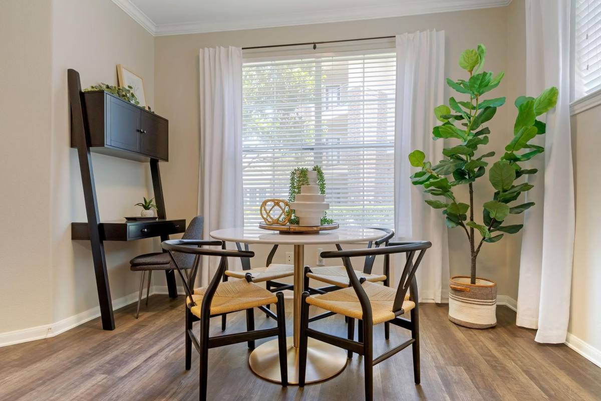 Apartment for rent at 12660 Stafford Rd #MTMW, Stafford, TX 77477