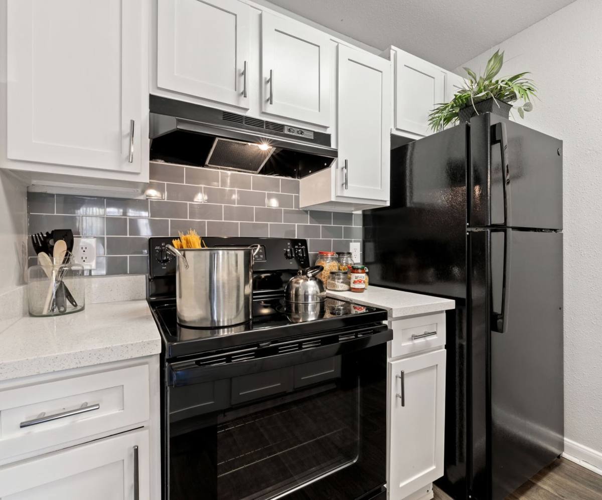 Apartment for rent at 2135 Lake Hills Dr #MGTL, Kingwood, TX 77339