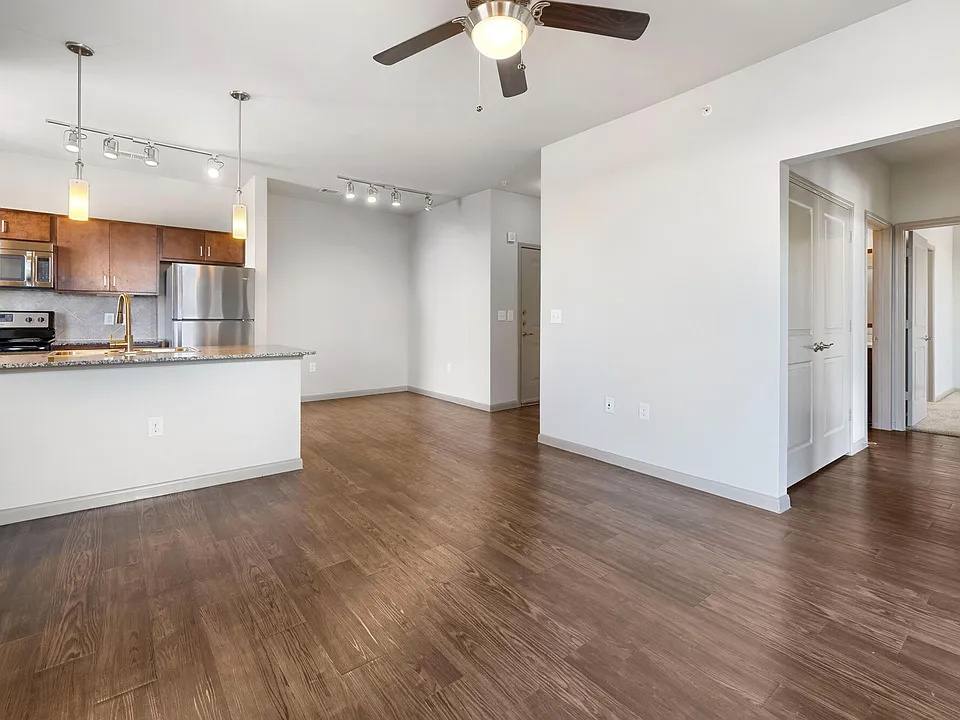 Apartment for rent at 9900 Mason Rd #OAWE, Richmond, TX 77406
