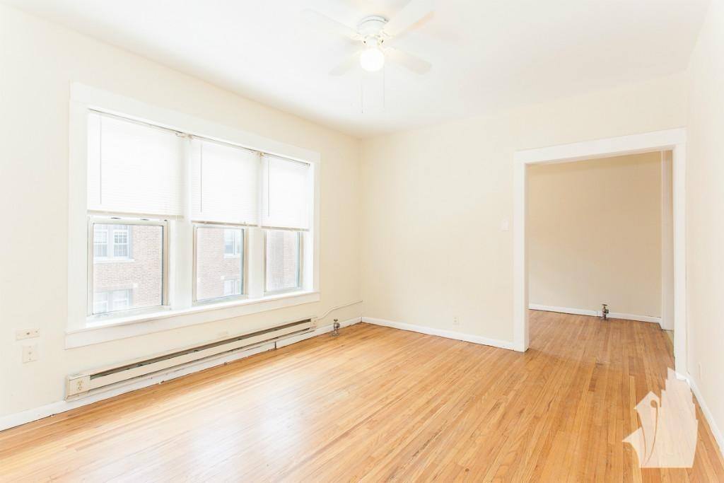 Apartment for rent at 620 W Barry Ave #N3, Chicago, IL 60657