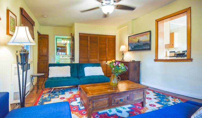 Apartment for rent at 12 S Venice Blvd #14, Venice, CA 90291
