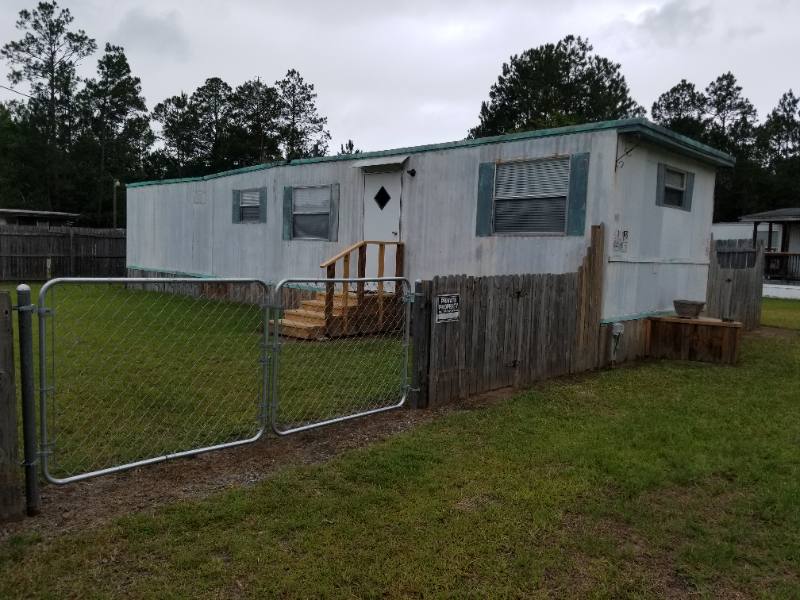 House for rent at 41 NE Thickette Rd #5, Ludowici, GA 31316