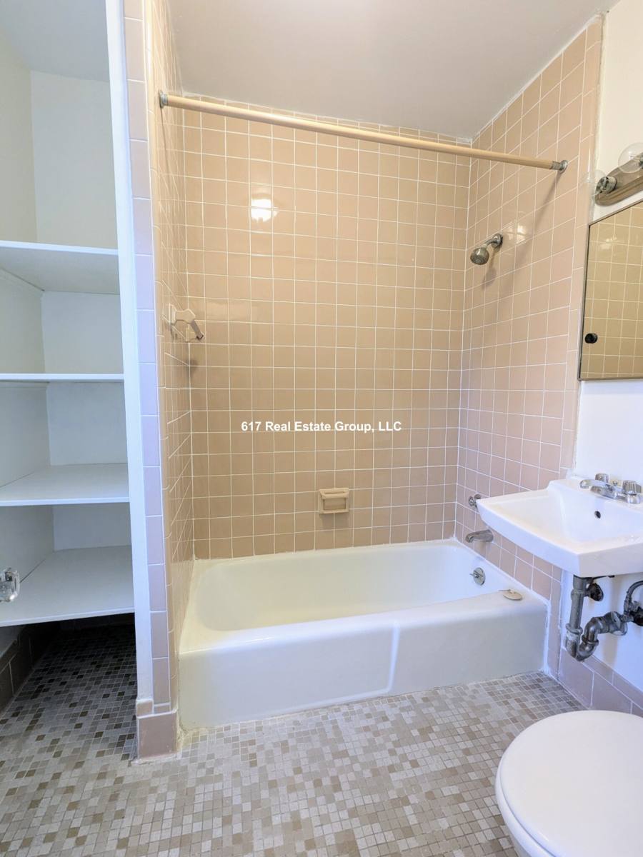 Apartment for rent at 381 Harvard St #22, Cambridge, MA 02138