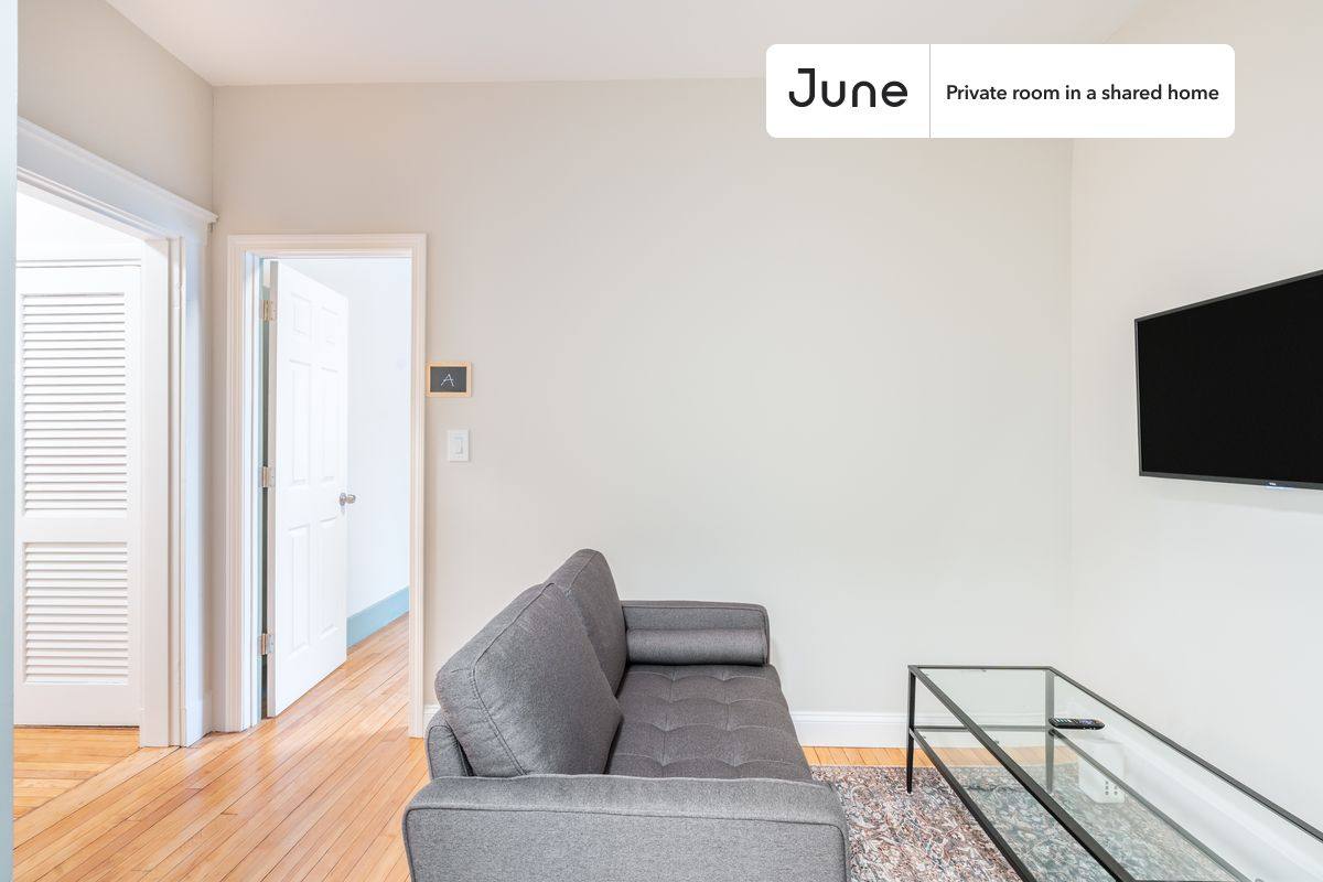 Apartment for rent at 100 Washington St #A, Brighton, MA 02135