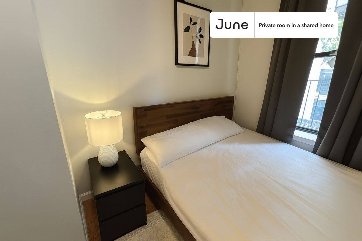 Apartment for rent at 136 W 109th St #C, New York, NY 10025