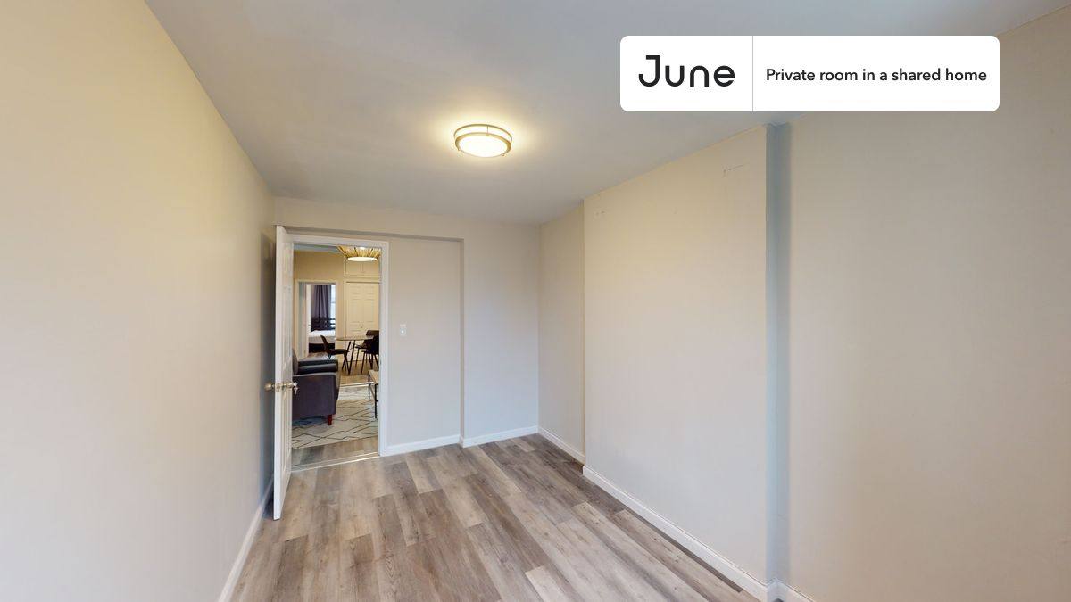 Apartment for rent at 13 Charlotte St #A, Ridgewood, NY 11385