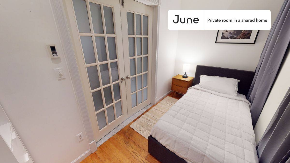 Apartment for rent at 965 Amsterdam Ave #B, New York, NY 10025