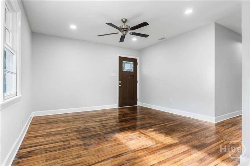 House for rent at 2102 Auburn St, Savannah, GA 31404