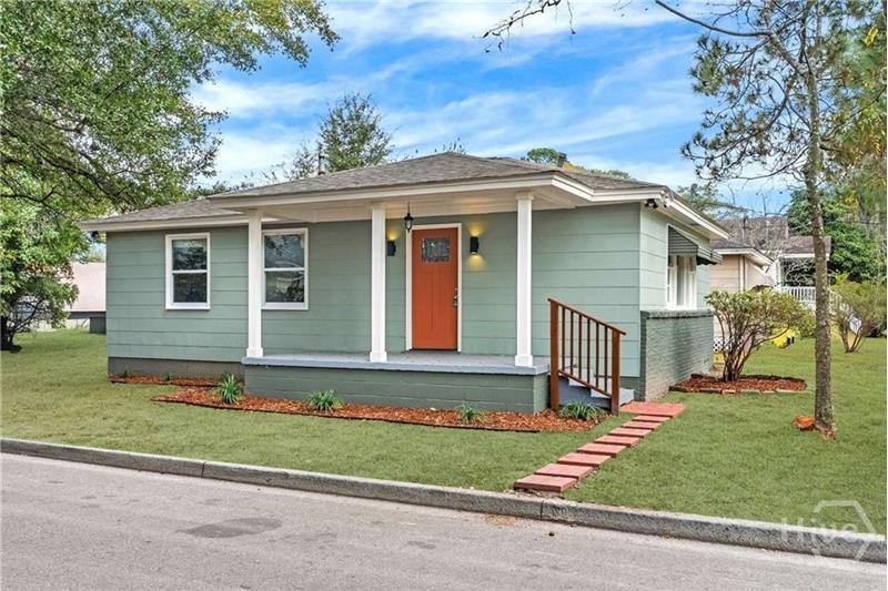 House for rent at 2102 Auburn St, Savannah, GA 31404
