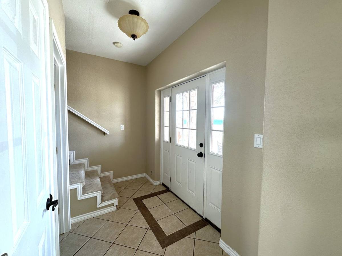 Condo for rent at 603 E 8th St, Del Rio, TX 78840