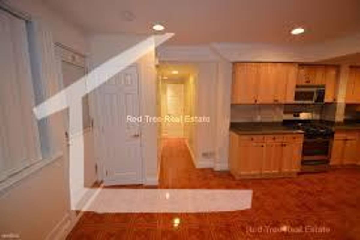Apartment for rent at 185 Winthrop Rd #A2, Brookline, MA 02445