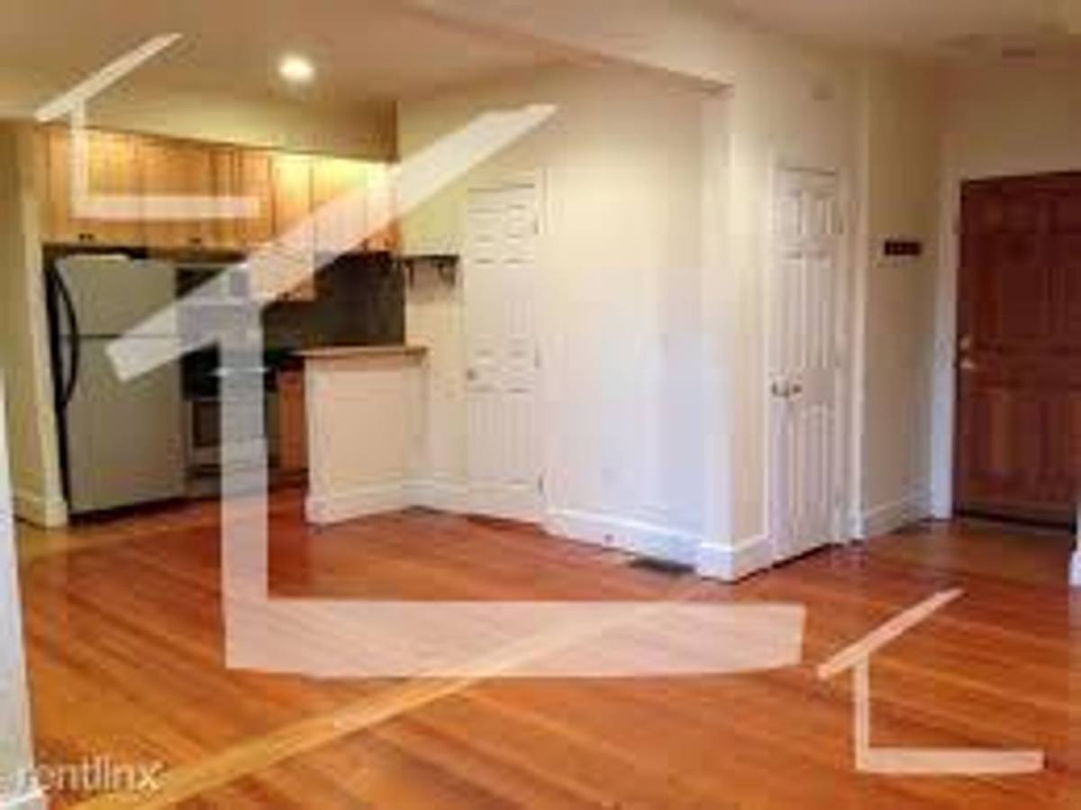 Apartment for rent at 185 Winthrop Rd #A2, Brookline, MA 02445