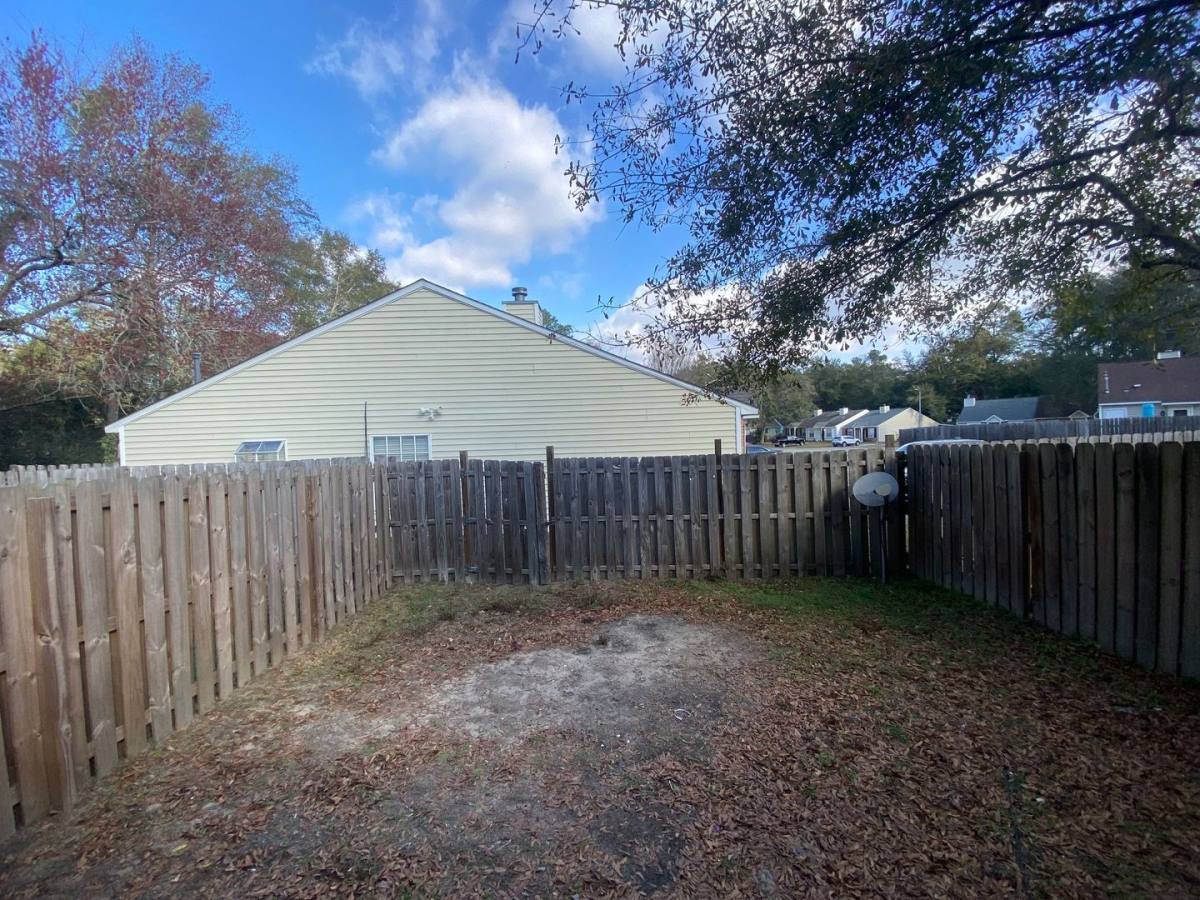 Townhouse for rent at 3875 Gaffney Loop, Tallahassee, FL 32303