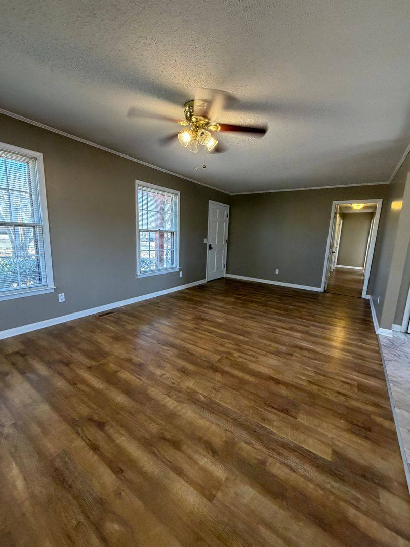 House for rent at 6111 Homestead Rd, Huntsville, AL 35811