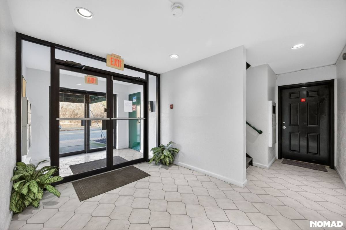 Apartment for rent at 9 Vreeland Ave, Hackensack, NJ 07601