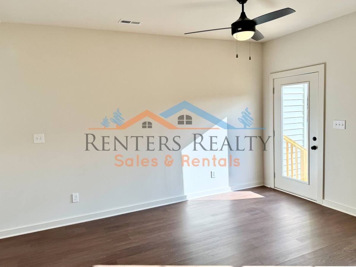 Townhouse for rent at 3611 8th Ave SW, Huntsville, AL 35801