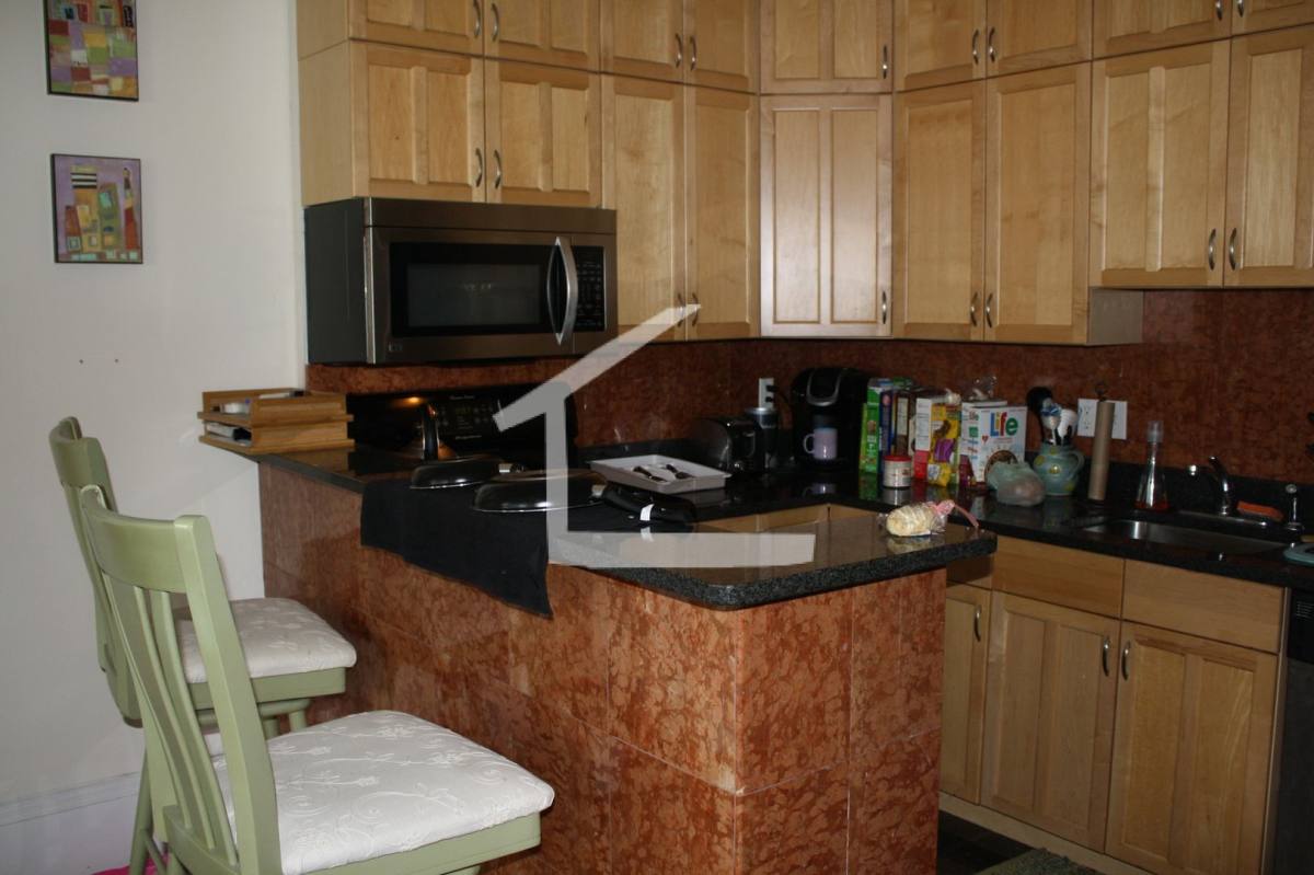 Apartment for rent at 1682 Beacon St #A3, Brookline, MA 02445