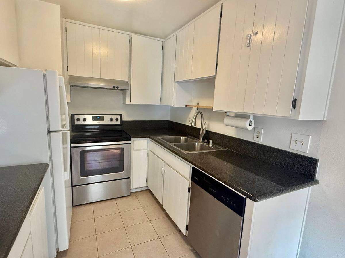 Condo for rent at 185 Union Ave, Campbell, CA 95008