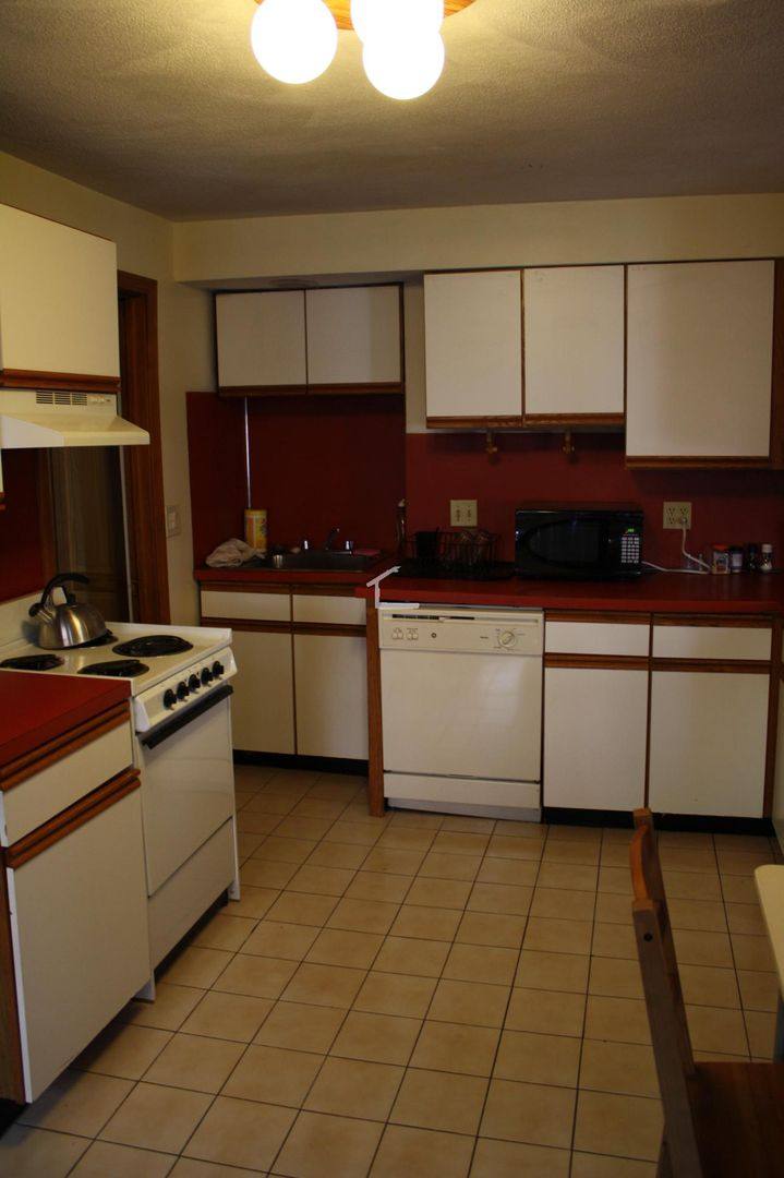 Apartment for rent at 23 Phillips St #3C, Boston, MA 02114