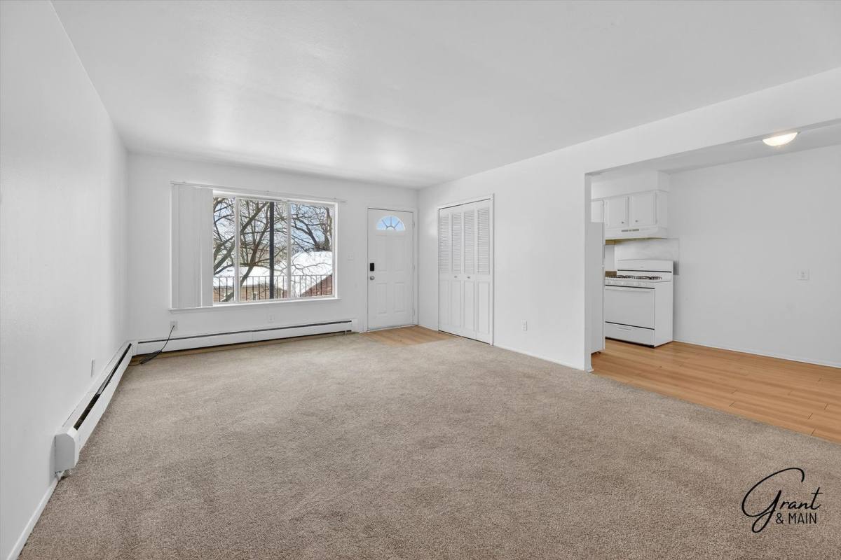 Apartment for rent at 6409 Middlebelt, Garden City, MI 48135