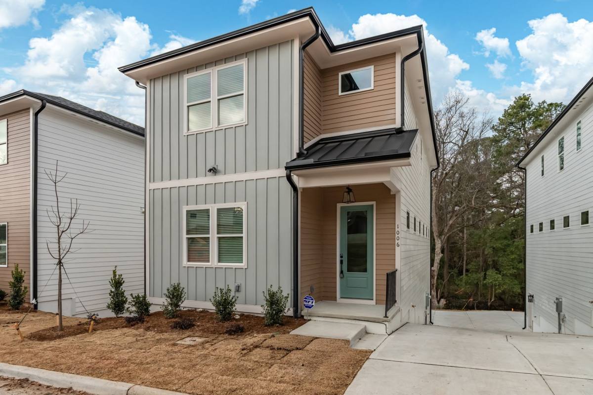 House for rent at 1006 Grant St, Durham, NC 27701