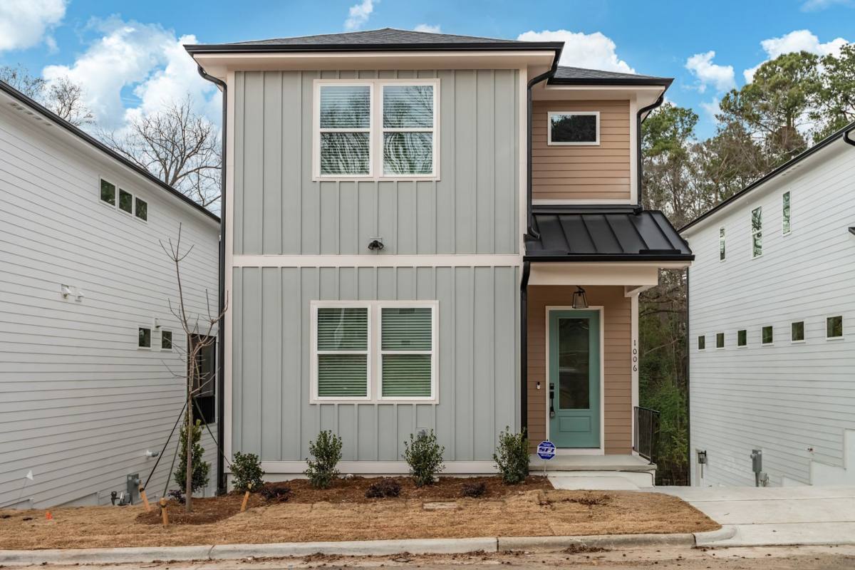 House for rent at 1006 Grant St, Durham, NC 27701