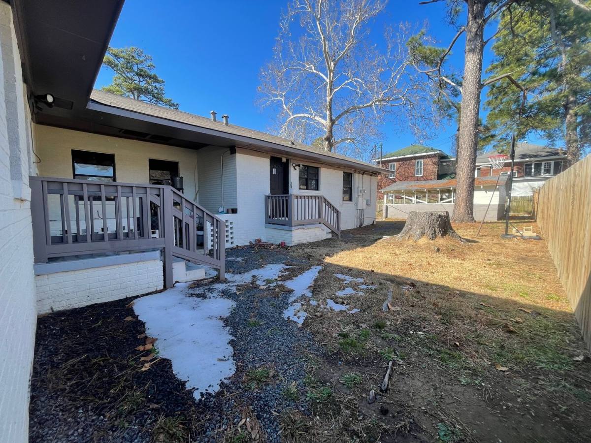 House for rent at 362 Blvd St, Shreveport, LA 71104