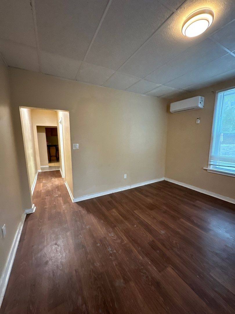 Apartment for rent at 363 Locust St, Harrisburg, PA 17113