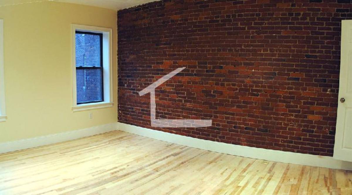 Apartment for rent at 1199 Beacon St #U3, Brookline, MA 02446