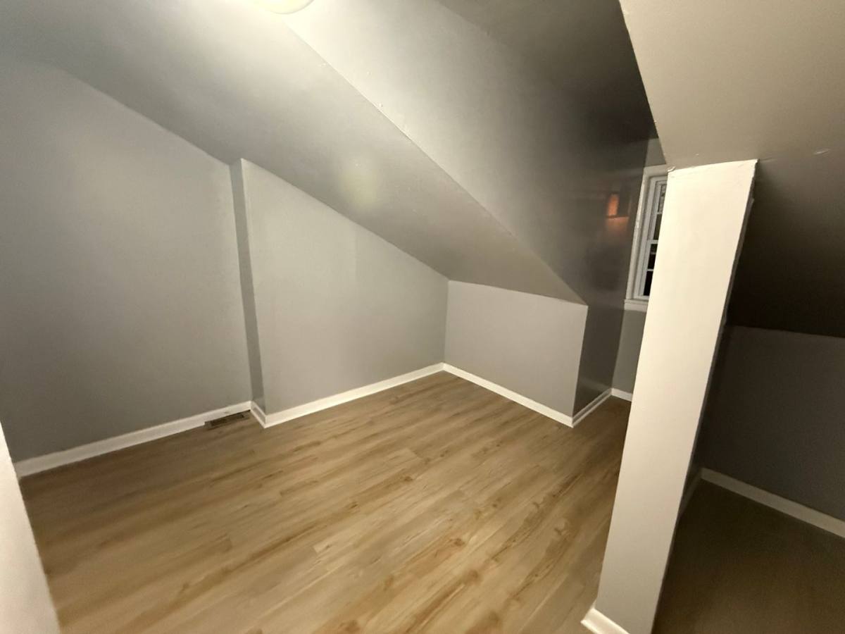 House for rent at 7 Roscoe St, Pittsburgh, PA 15203