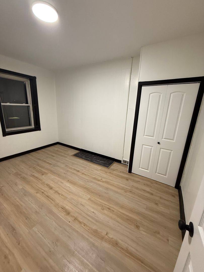 House for rent at 7 Roscoe St, Pittsburgh, PA 15203