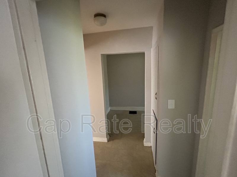 Apartment for rent at 107 N Hampton Rd #A, Columbus, OH 43213